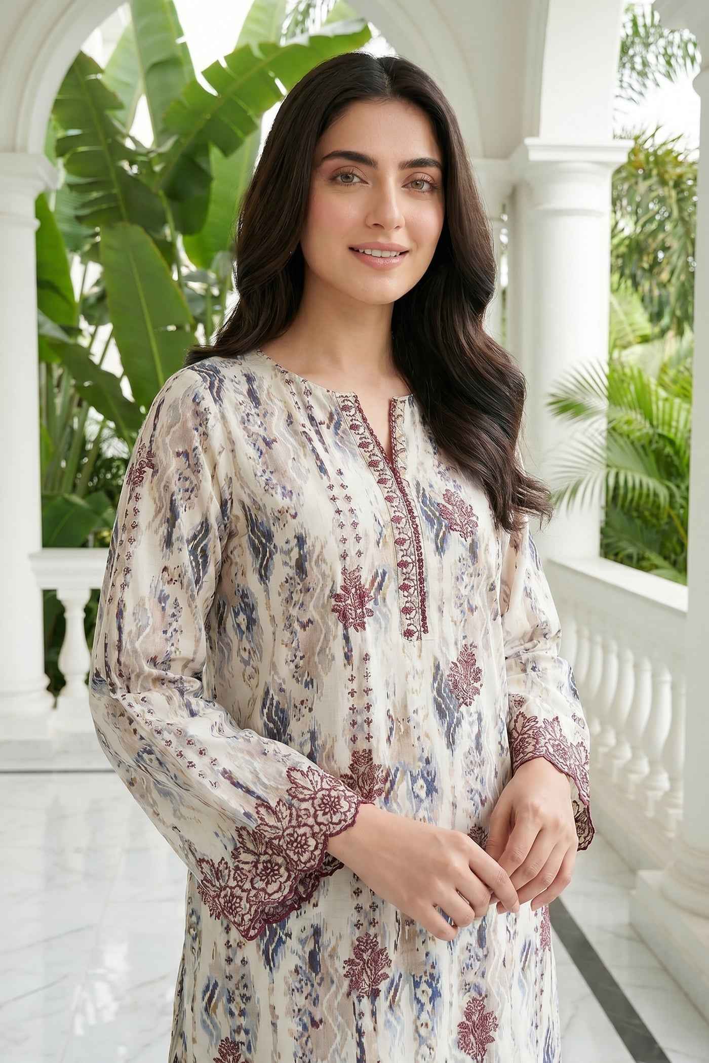 https://lakhanyonline.com/cdn/shop/files/IMG_30022.jpg?crop=center&height=2100&v=1777012651&width=1400