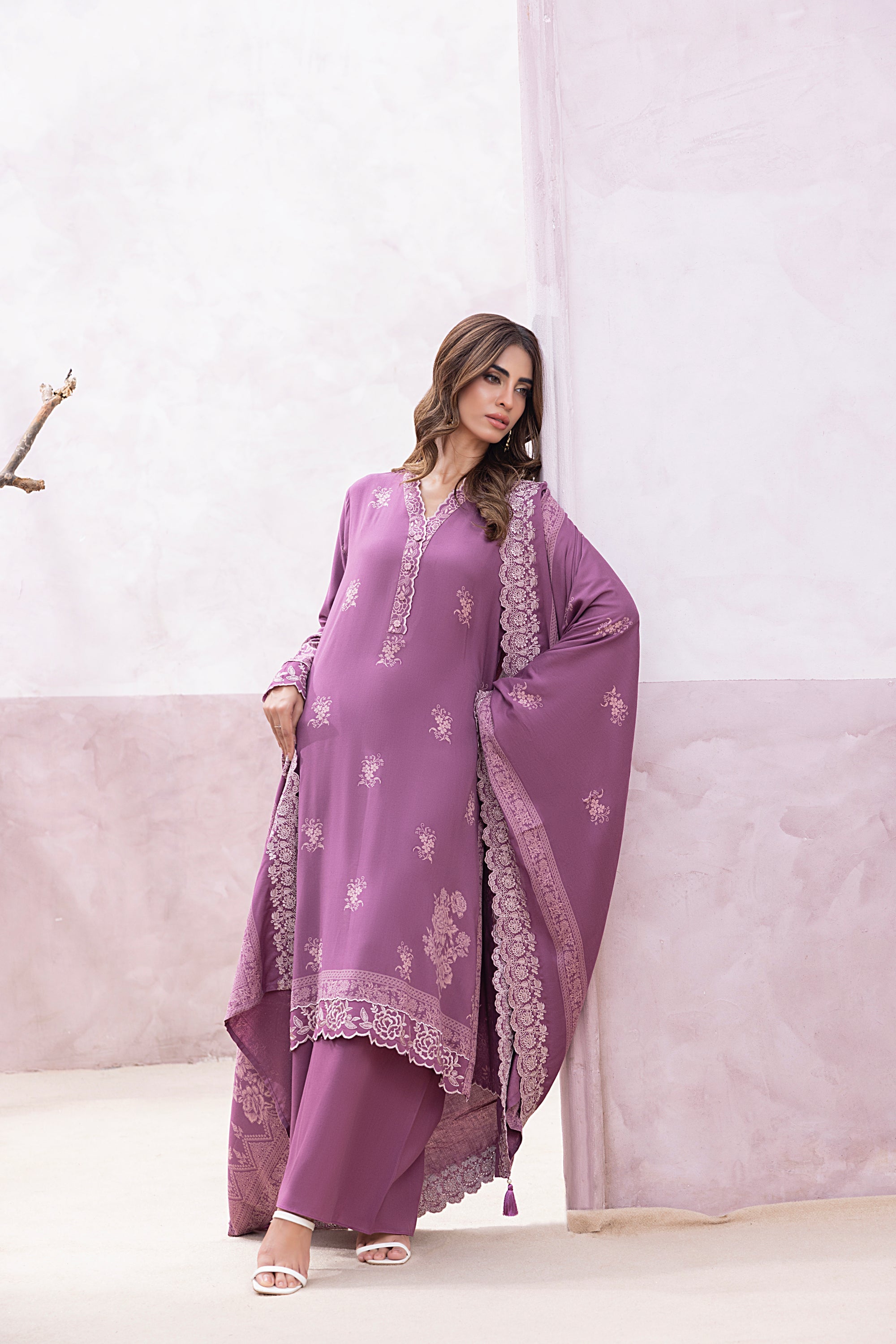 03 Piece Stitched Printed Embroidered Cashmi Wool