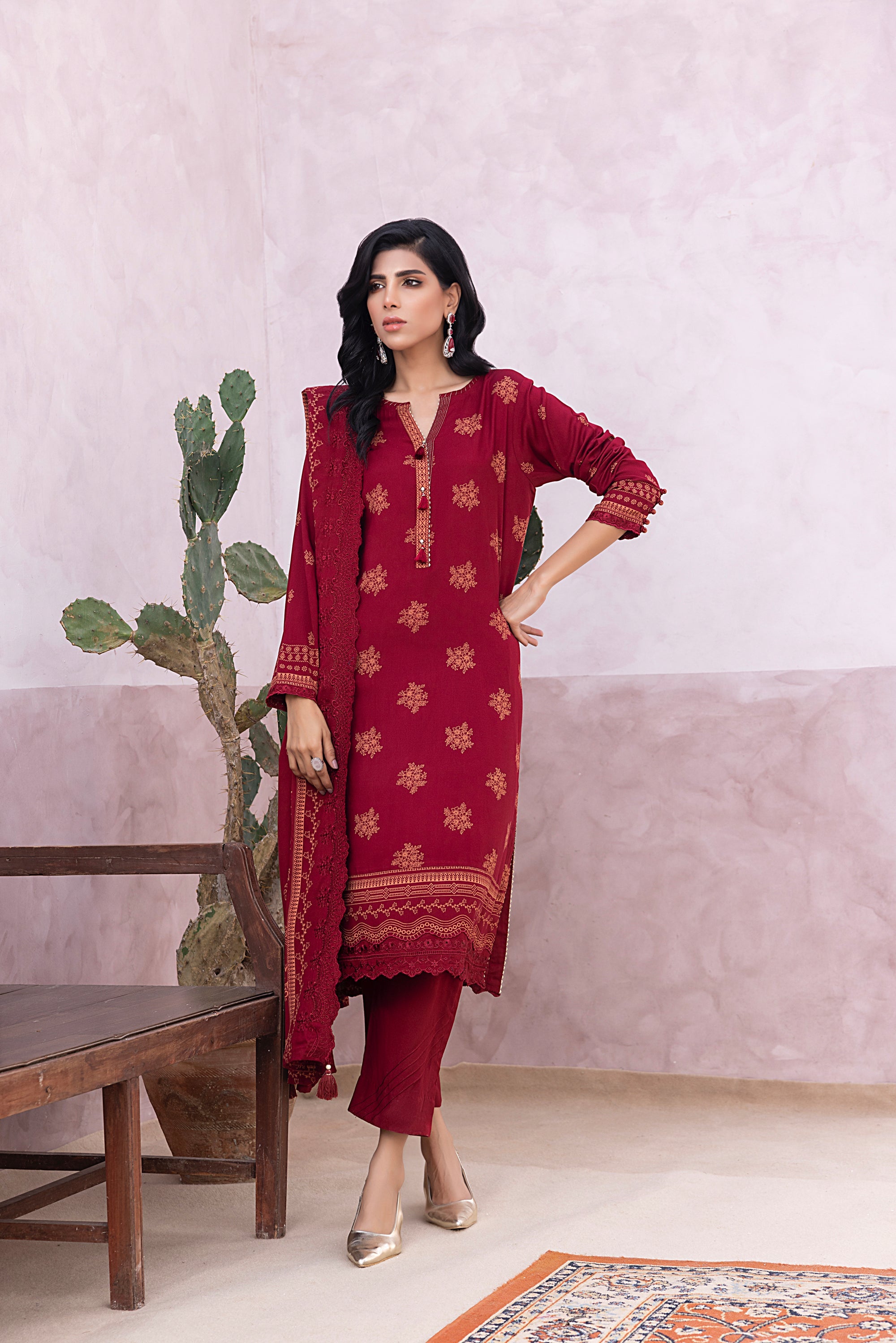 03 Piece Stitched Printed Embroidered Cashmi Wool