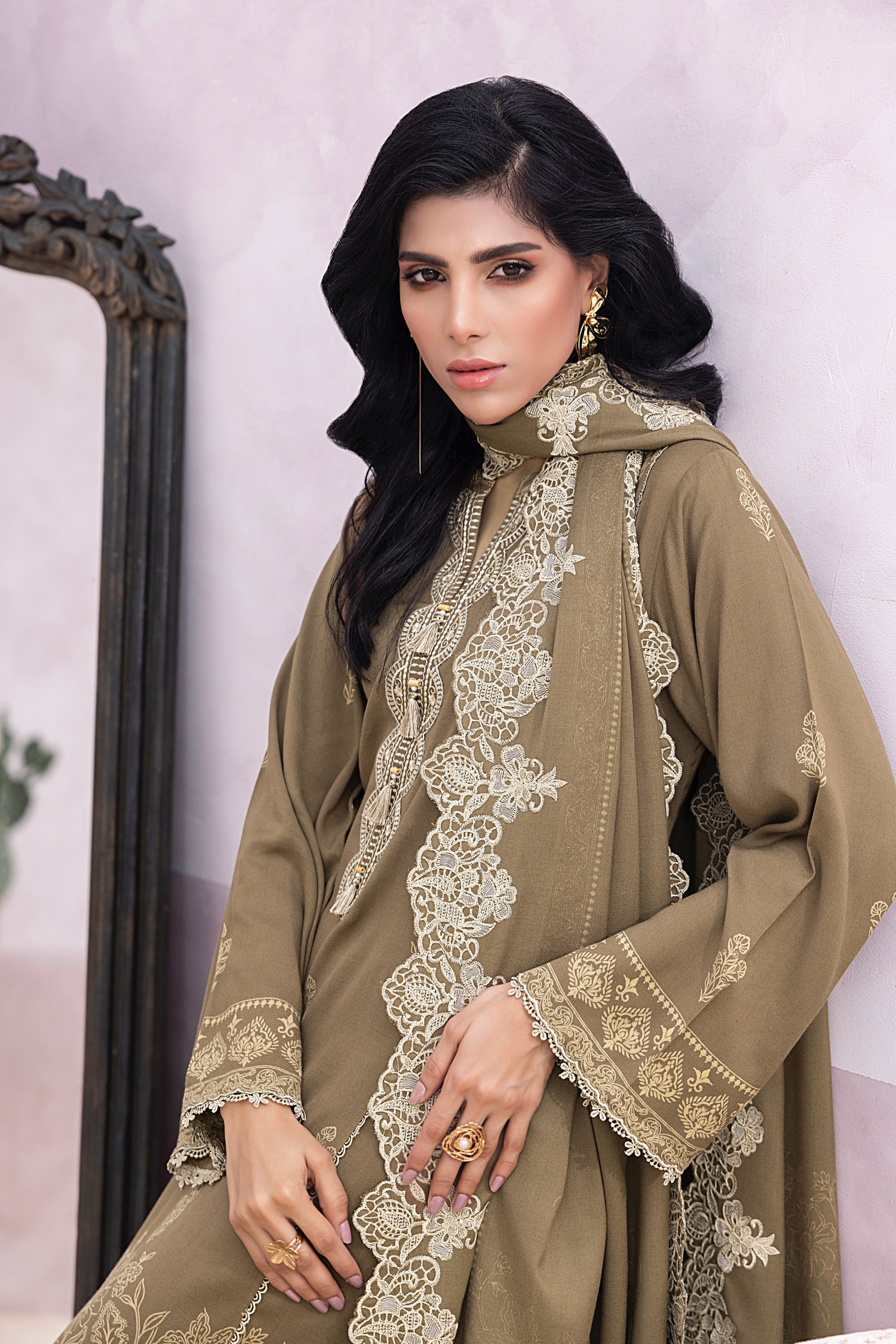 03 Piece Stitched Printed Embroidered Cashmi Wool