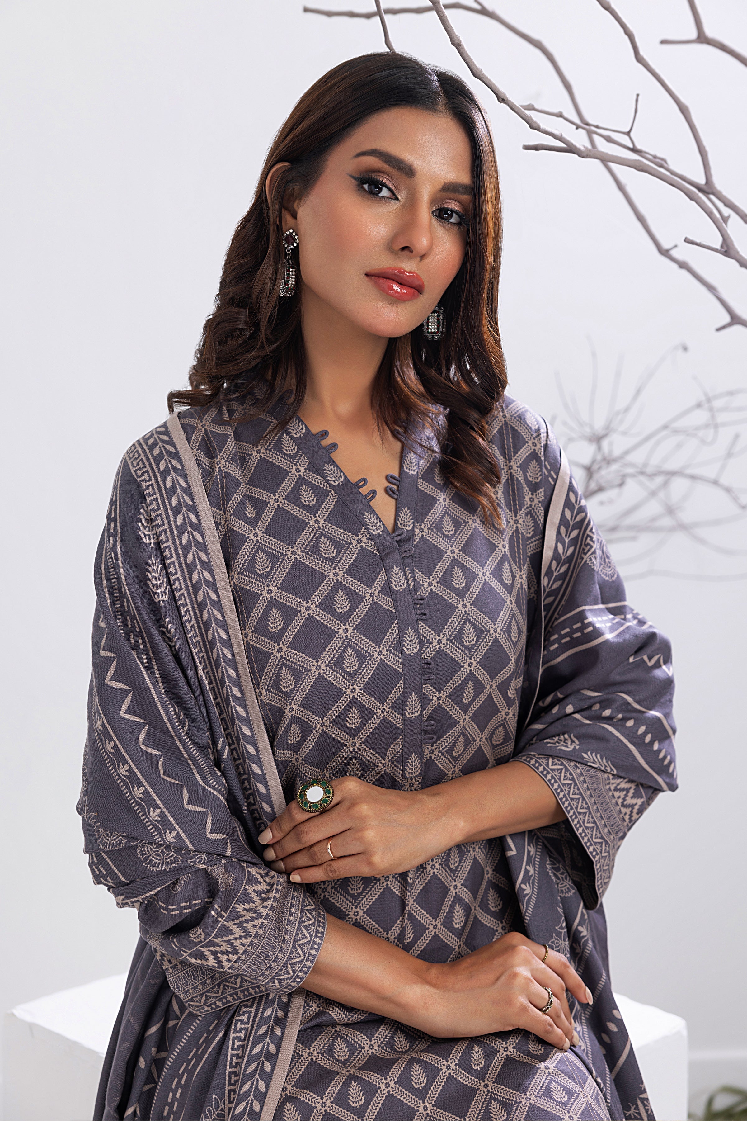 03 Piece Ready to Wear Cashmi Prints