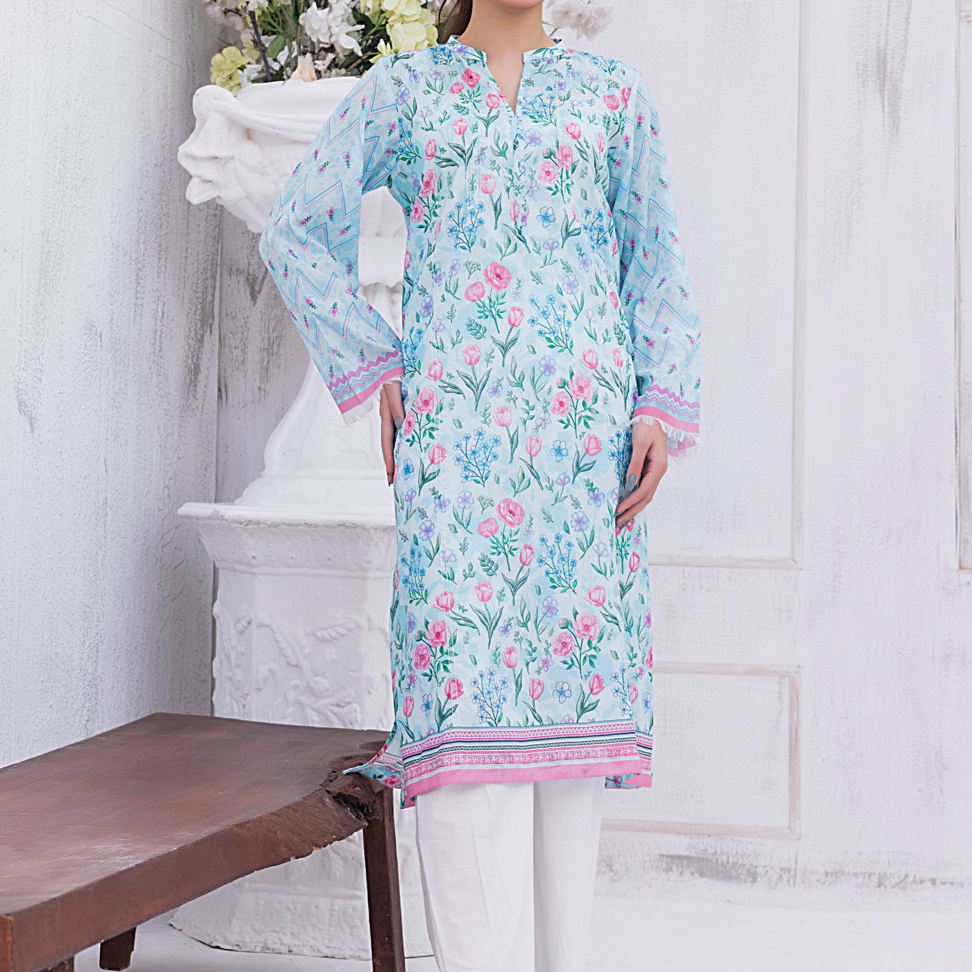 01 Piece Unstitched Printed Lawn Shirt - View 2 - Lakhany