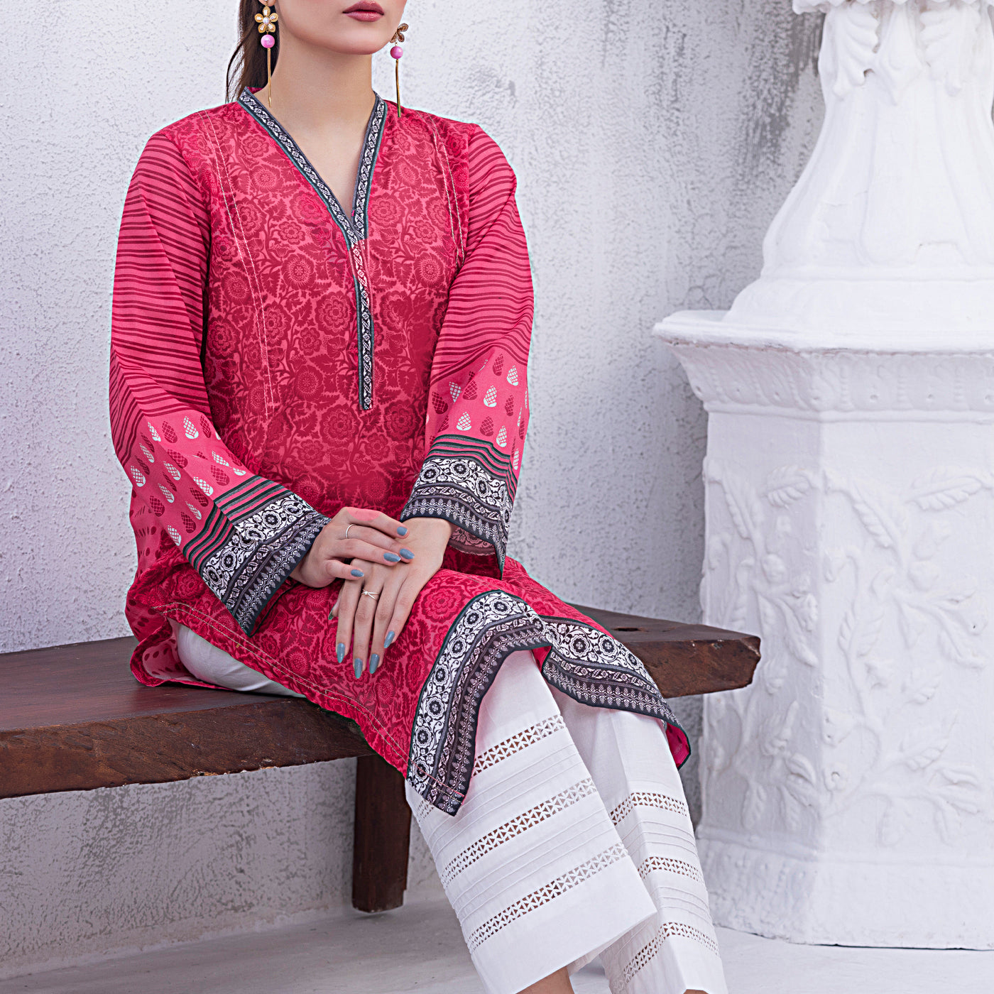 01 Piece Unstitched Printed Lawn Shirt - View 5 - Lakhany
