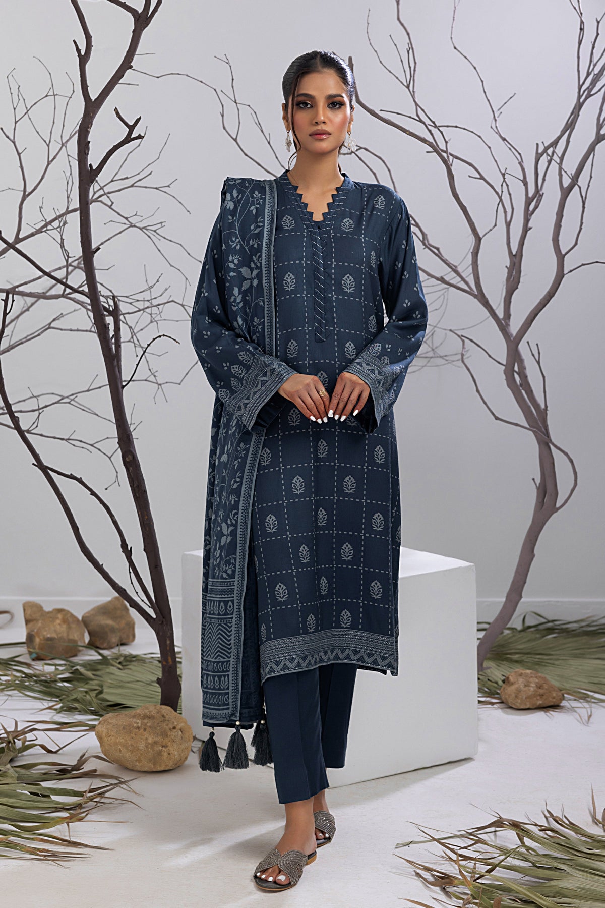 03 Piece Ready to Wear Cashmi Prints