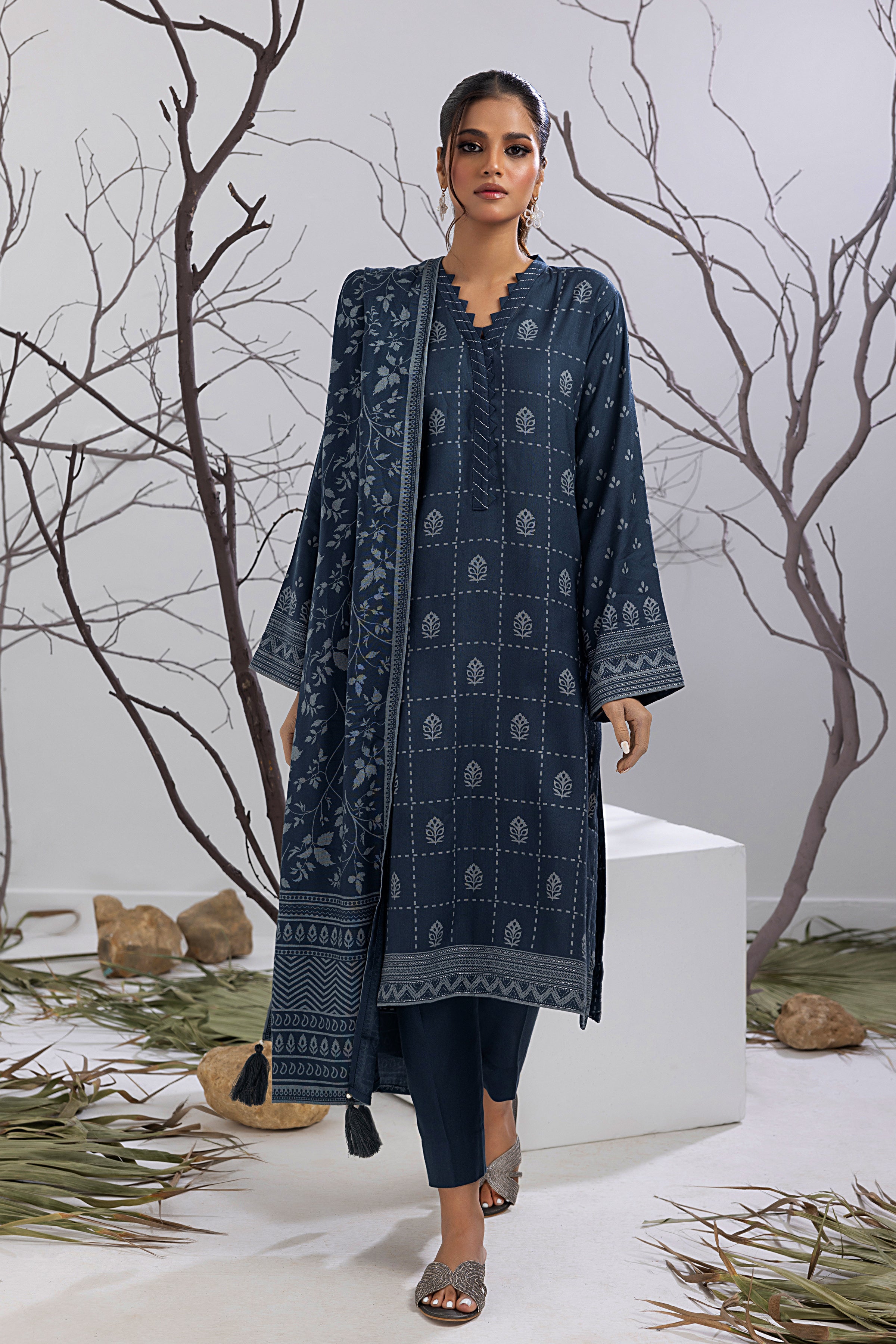 03 Piece Ready to Wear Cashmi Prints