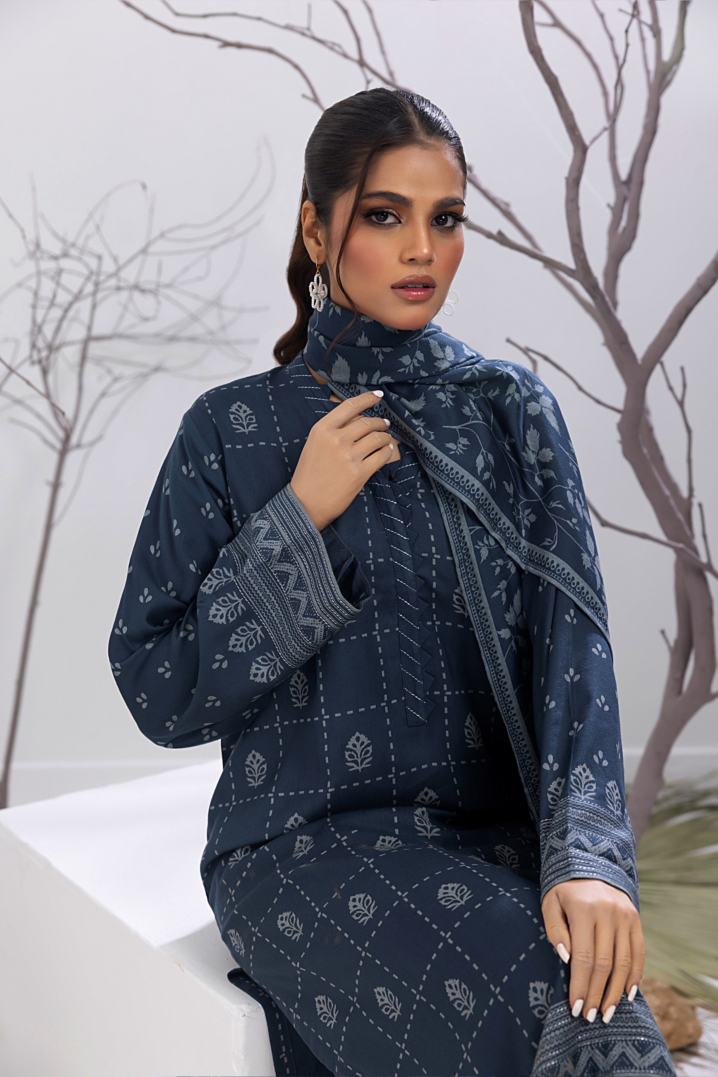 03 Piece Ready to Wear Cashmi Prints