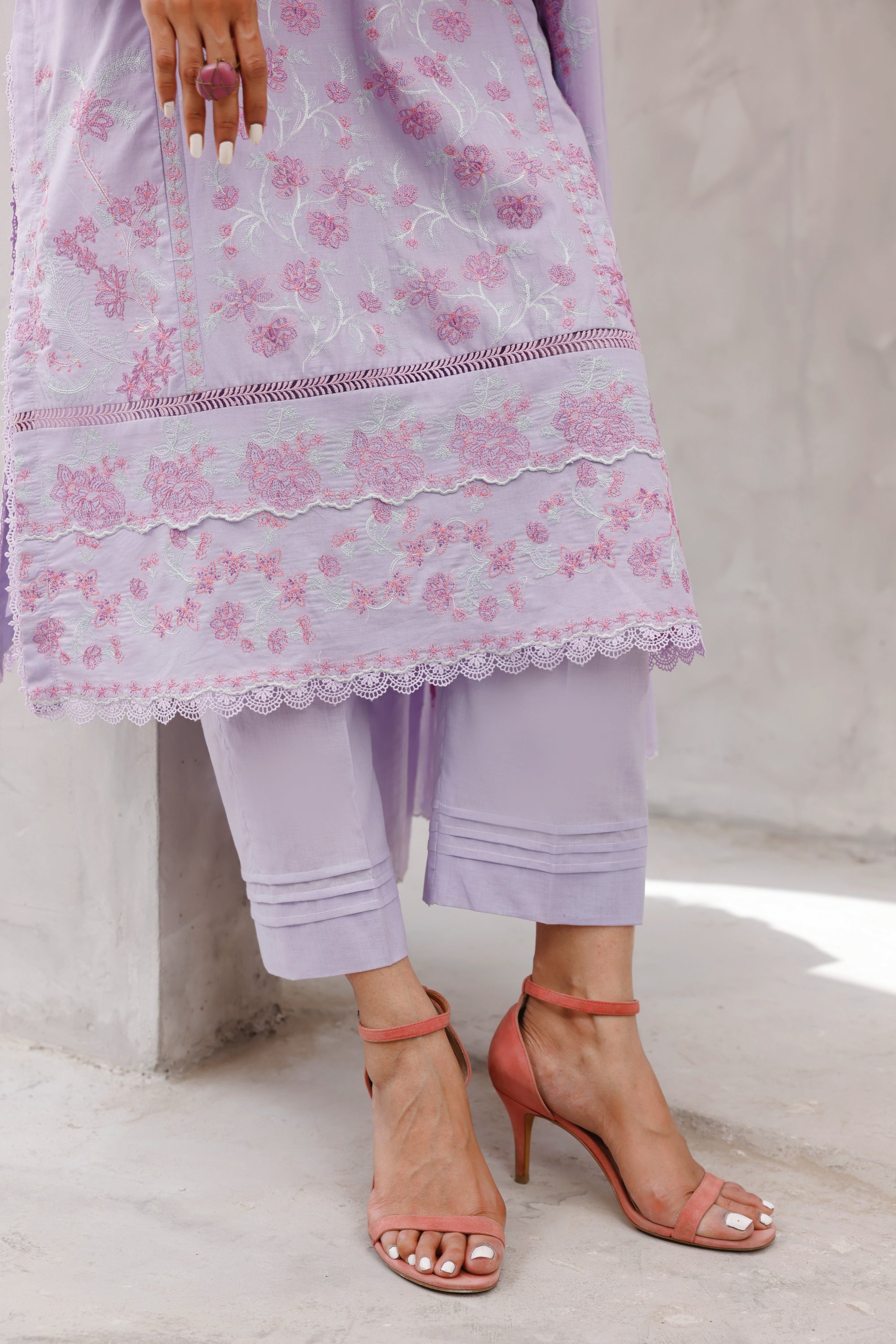 03 Piece Stitched Embroidered With Textured Embroidered Lawn Dupatta