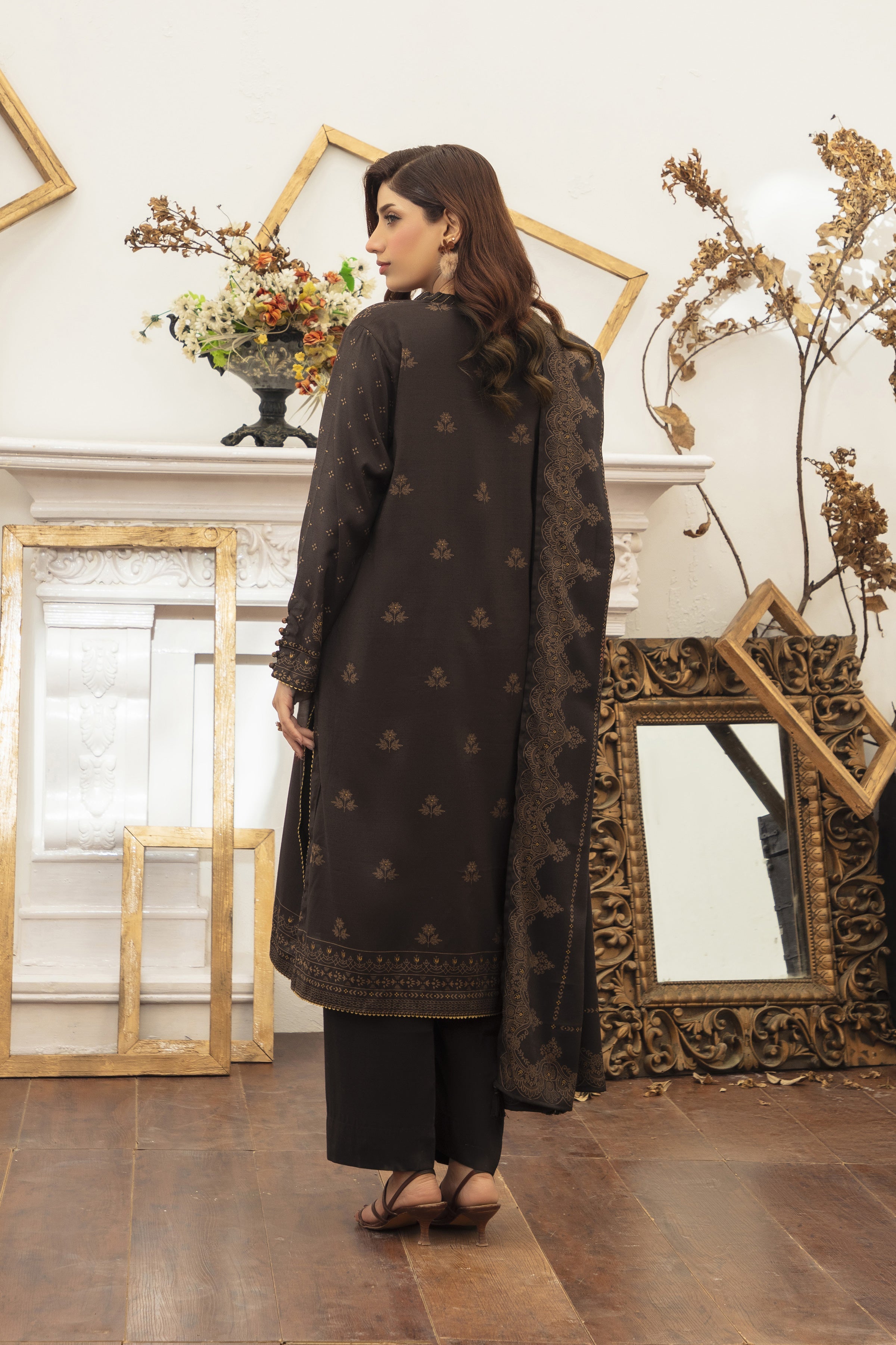 03 Piece Stitched Textured Pearl Printed Marina
