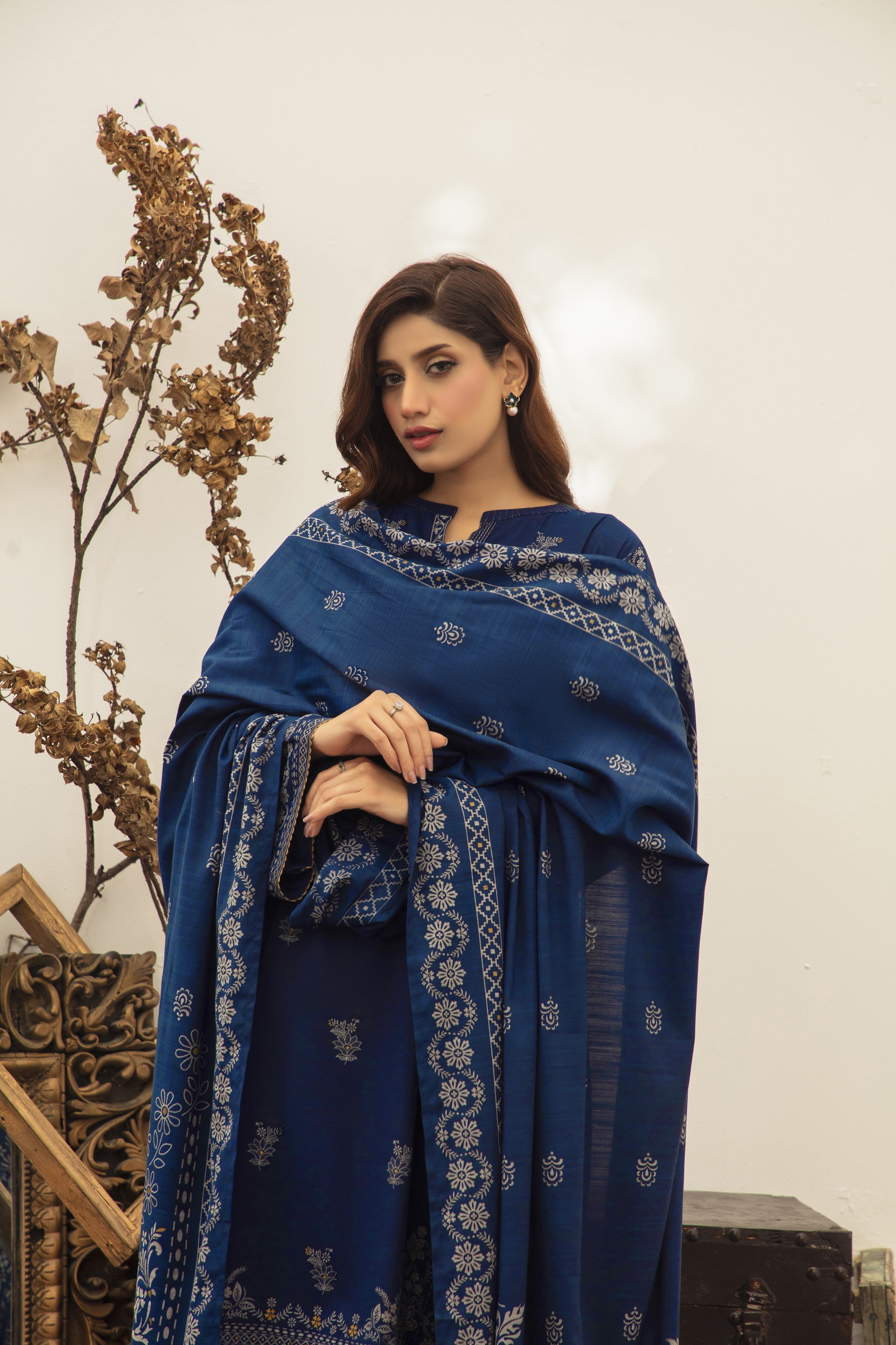 03 Piece Stitched Textured Pearl Printed Marina