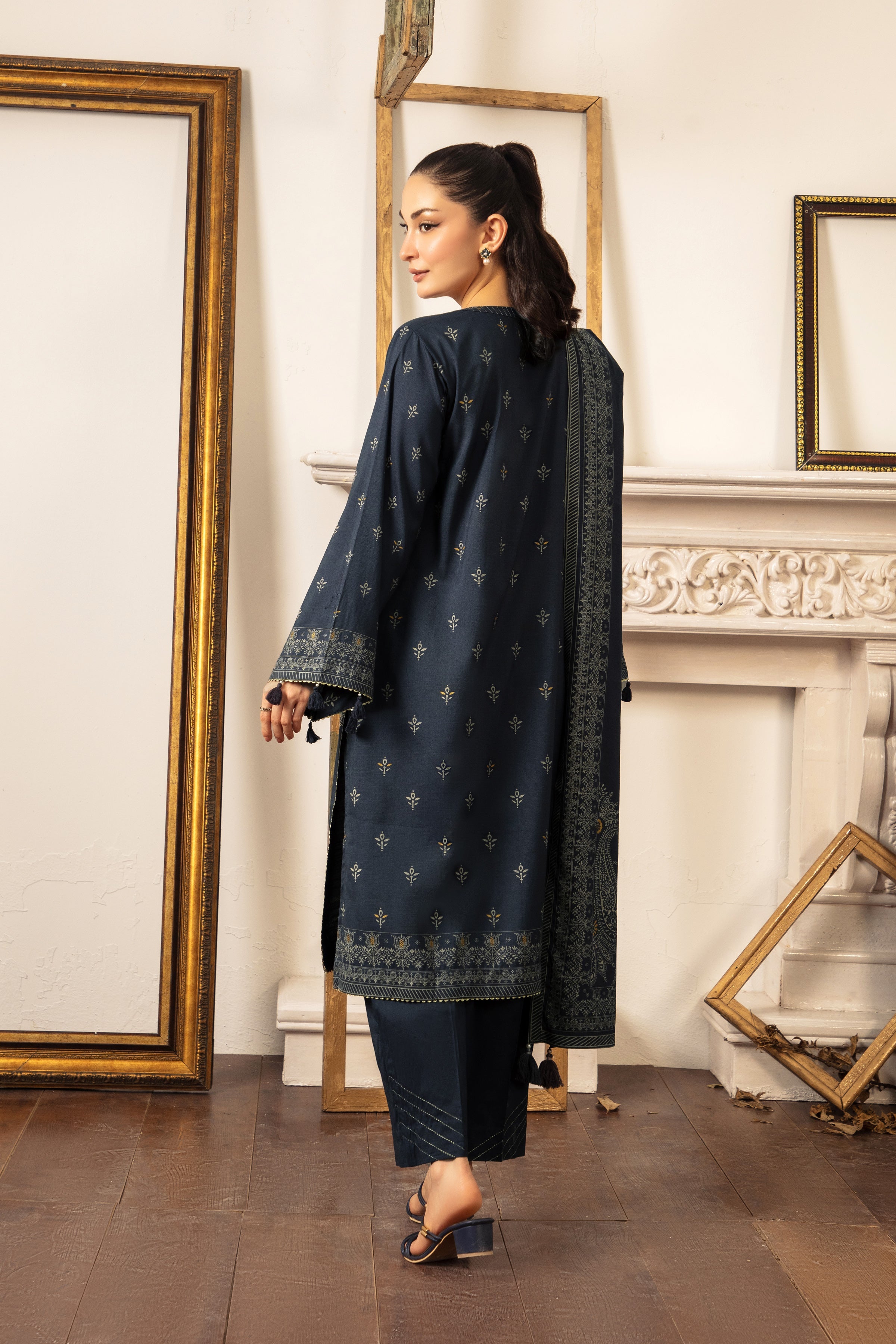 03 Piece Stitched Textured Pearl Printed Marina