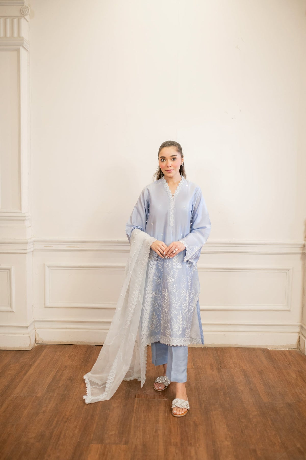 03 Piece Ready To Wear Embroidered Pret