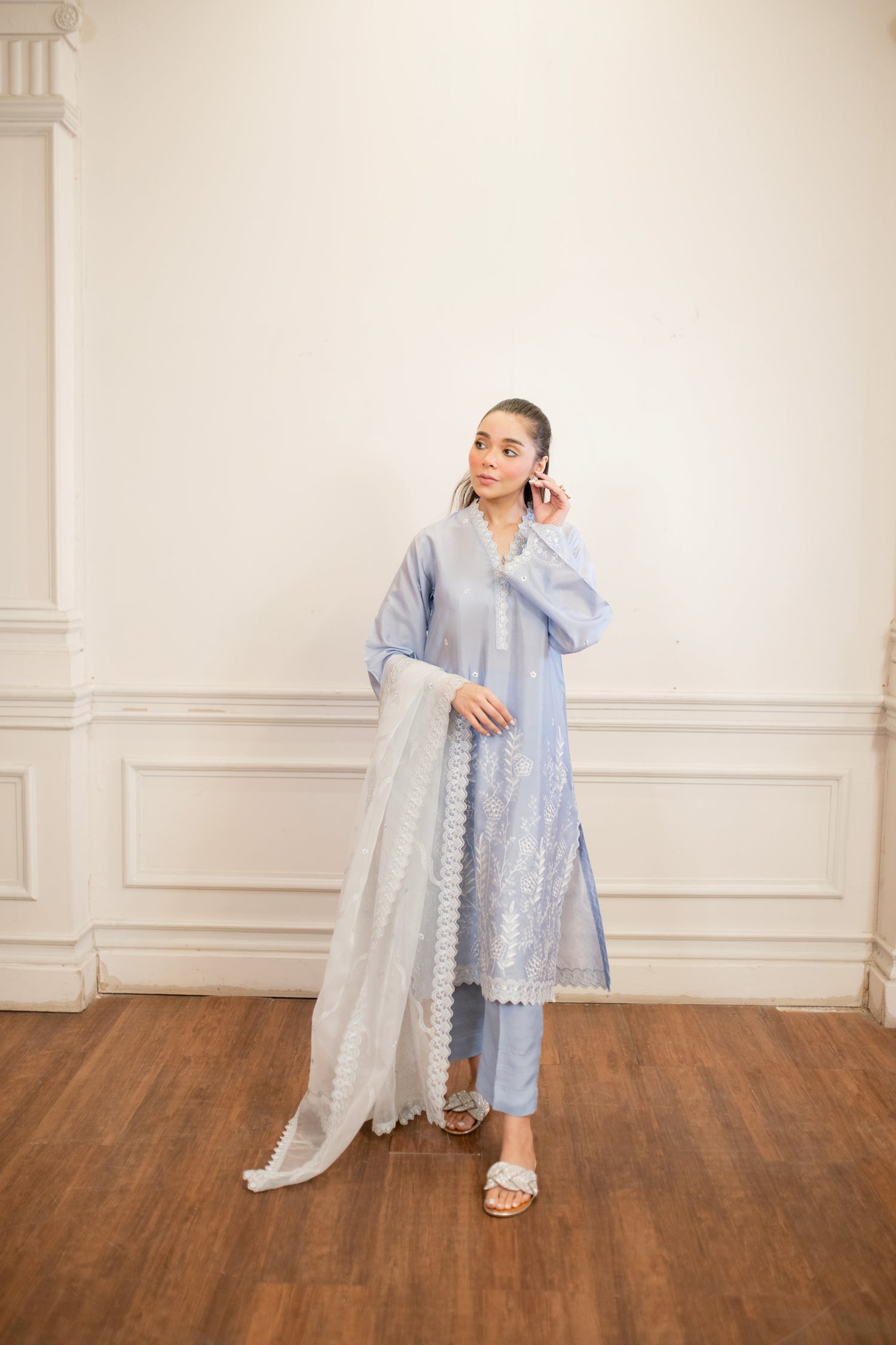 03 Piece Ready To Wear Embroidered Pret