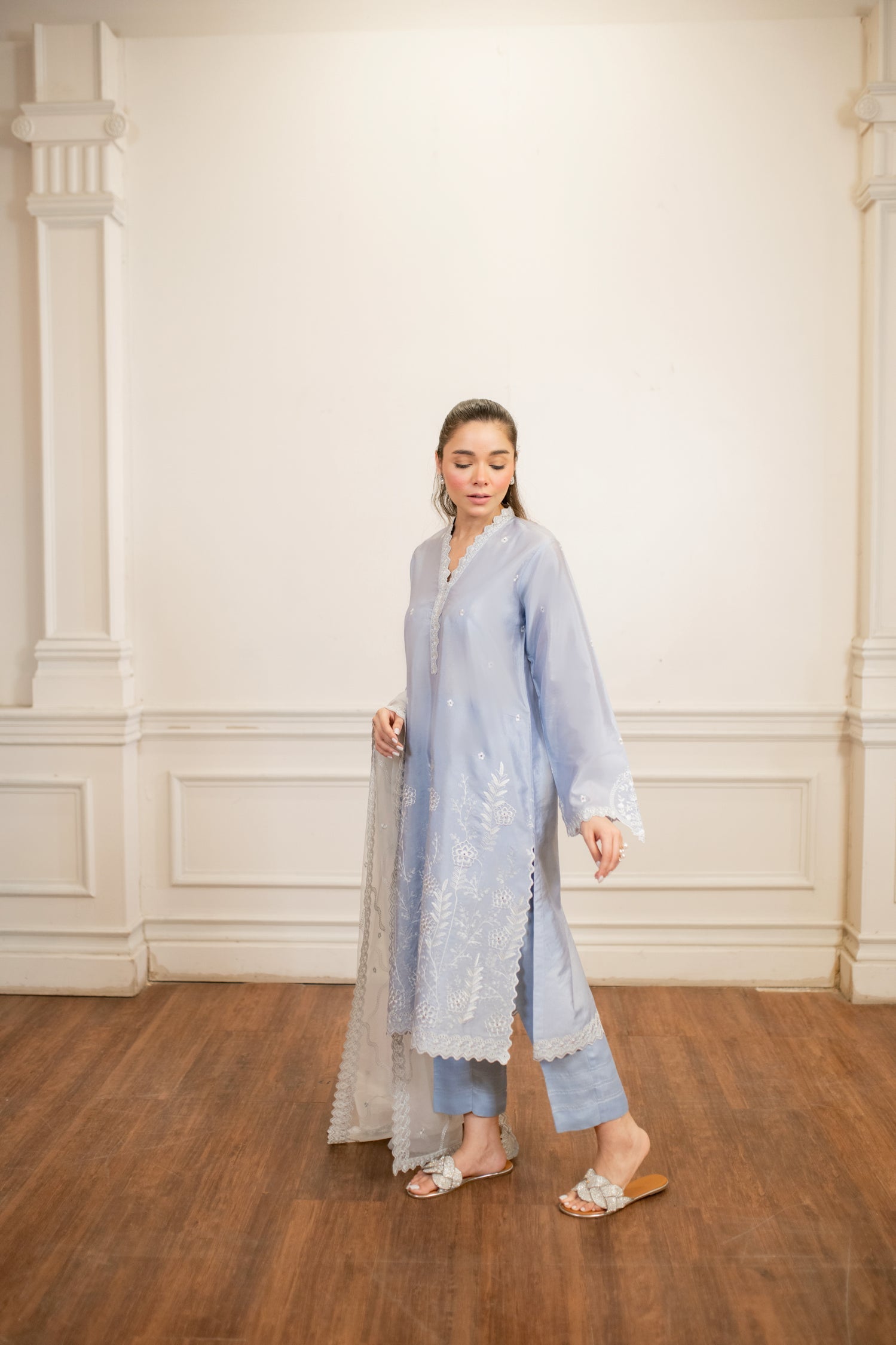 03 Piece Ready To Wear Embroidered Pret