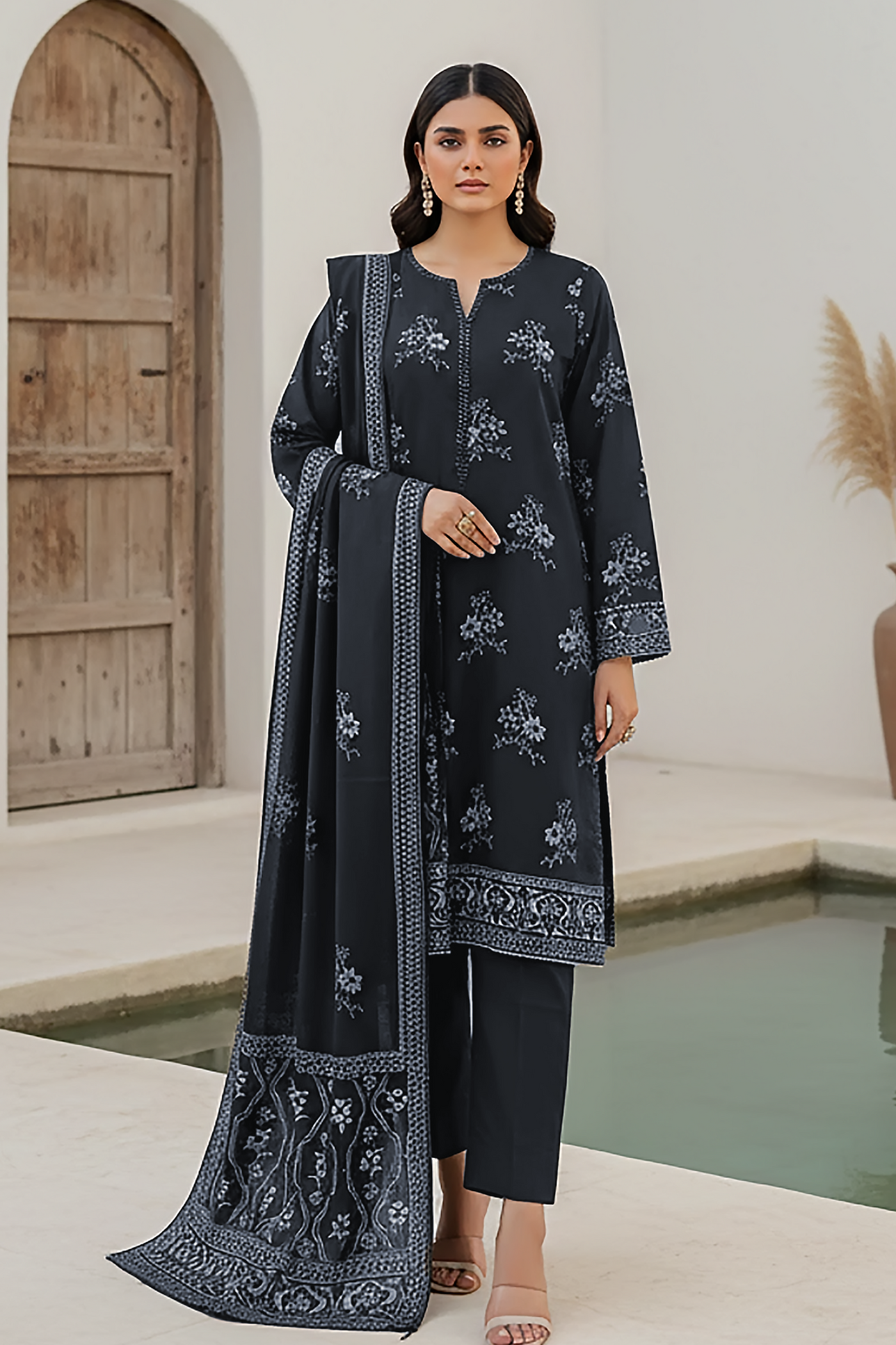 03 Piece Unstitched Pashmina Printed - Design 12