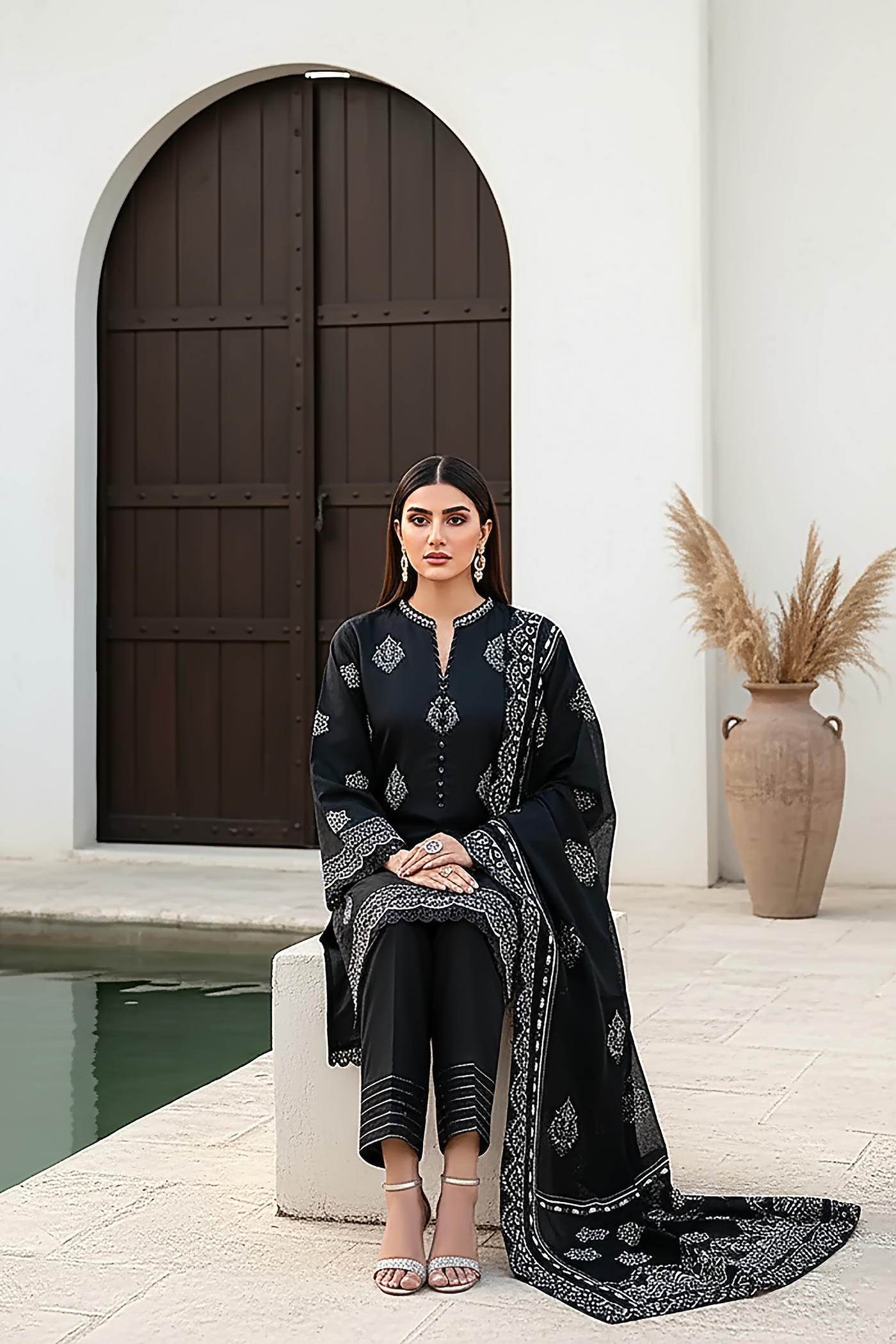 03 Piece Unstitched Pashmina Printed - Design 16