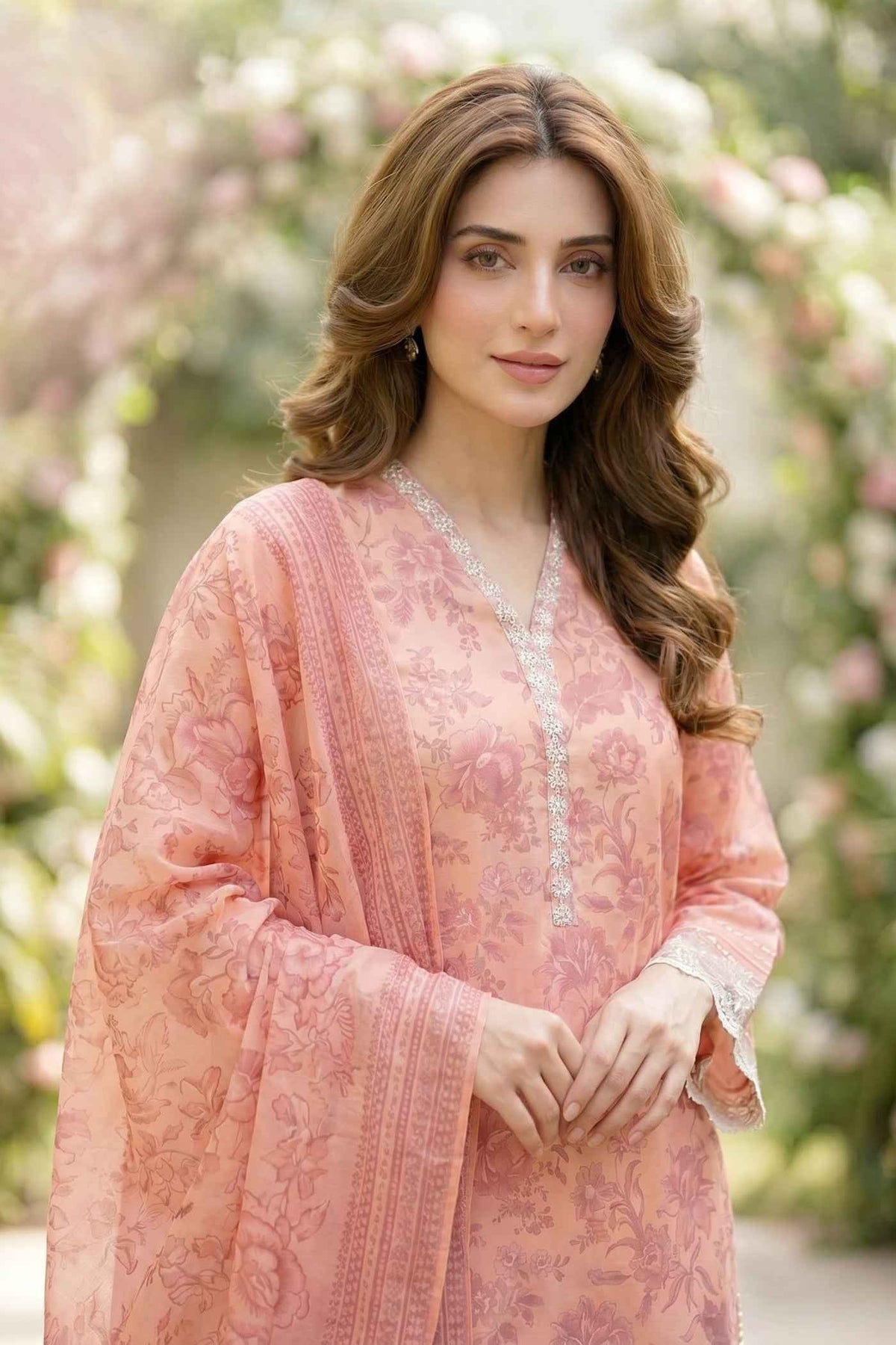 https://lakhanyonline.com/cdn/shop/files/IMG_201131.jpg?crop=center&height=2100&v=1777990994&width=1400