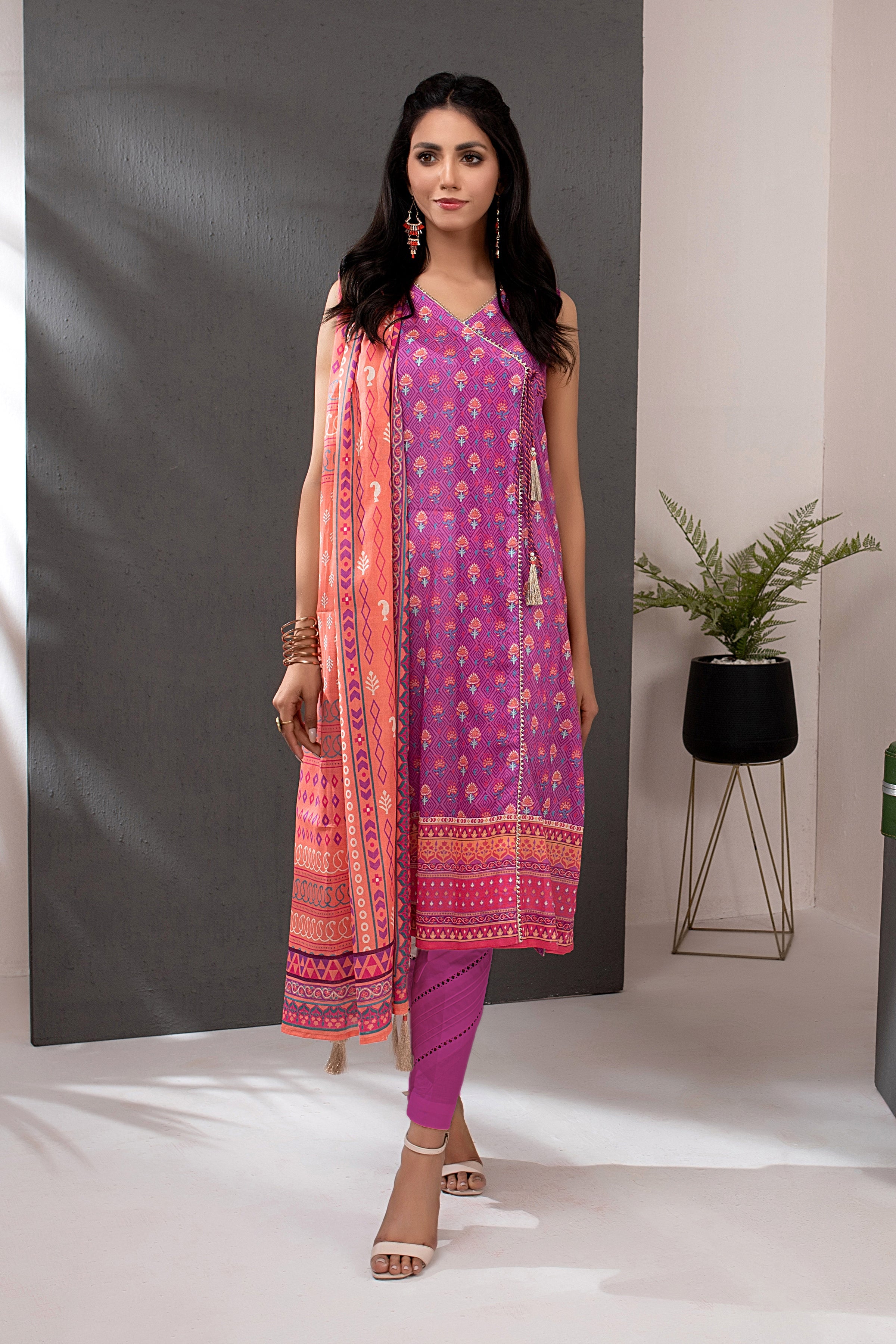 02 Piece Unstitched Printed Lawn - View 5 - Lakhany