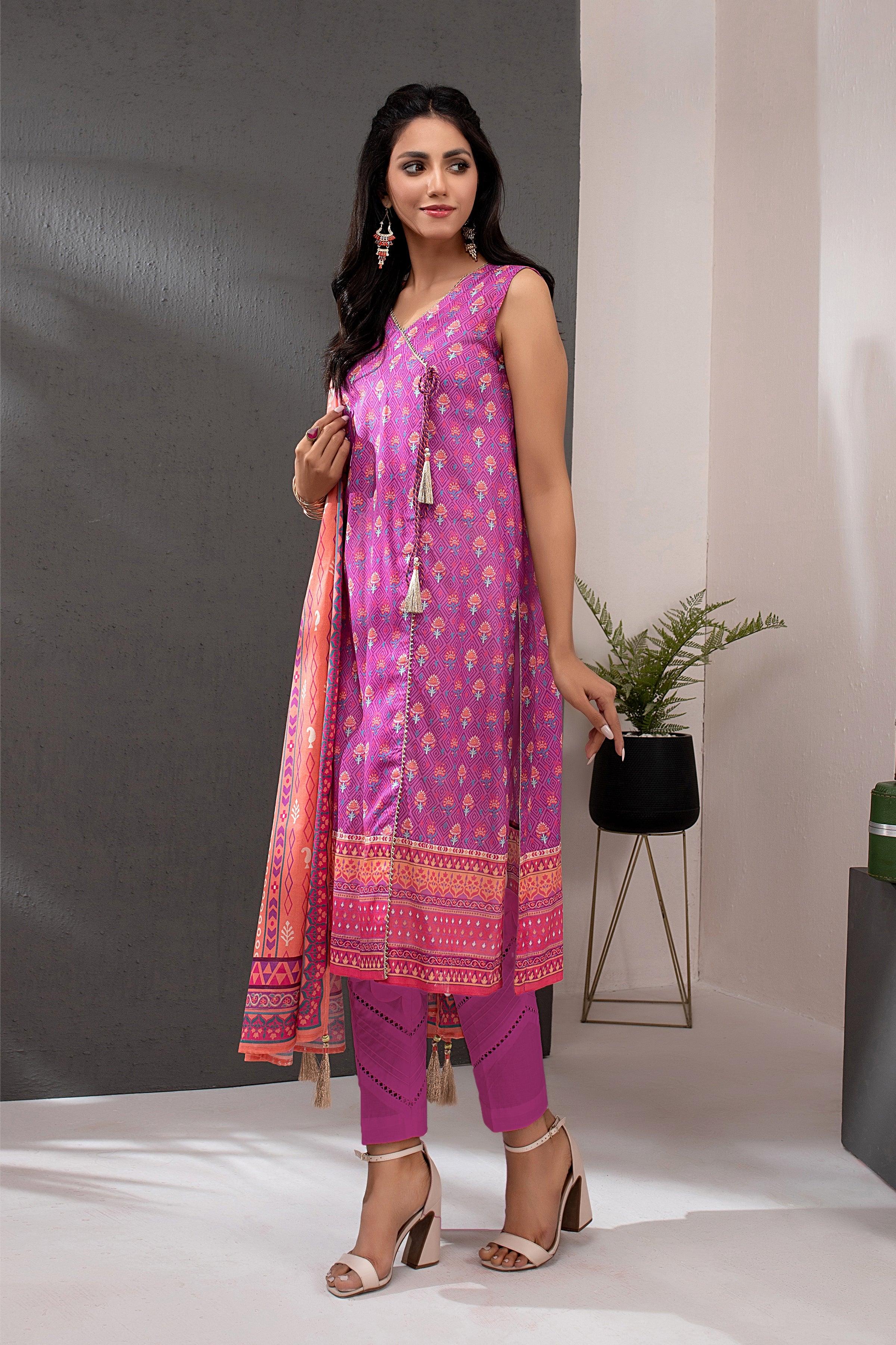 02 Piece Unstitched Printed Lawn - View 4 - Lakhany